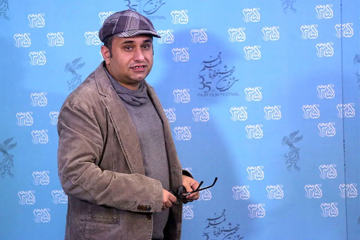 حال ناخوش کارگردان مشهور روی تخت بیمارستان