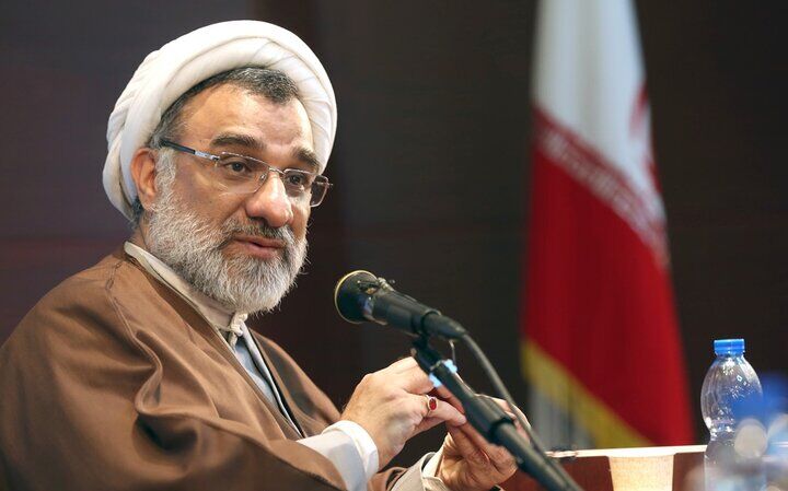 دبیر شورای عالی انقلاب فرهنگی تبیین کرد: نقش محوری بانوان در تمدن‌سازی و تحولات علمی پس از انقلاب اسلامی