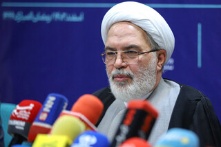 معاون قرآن و عترت وزارت ارشاد: برای نمایش نهج البلاغه در حکمرانی ایران، باید سال‌ها تلاش کرد