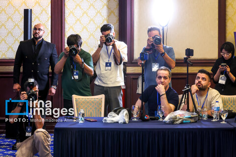 امضای قرارداد رسمی «کلارنس سیدورف»