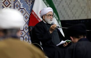 تولیت آستان قدس رضوی: حفظ مکتب امام(ره) ضامن پویایی انقلاب و چراغ راه آینده کشور است