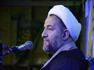 یک پژوهشگر اجتماعی توضیح داد : انسان از دیدگاه امام خمینی (ره) چه جایگاهی دارد؟