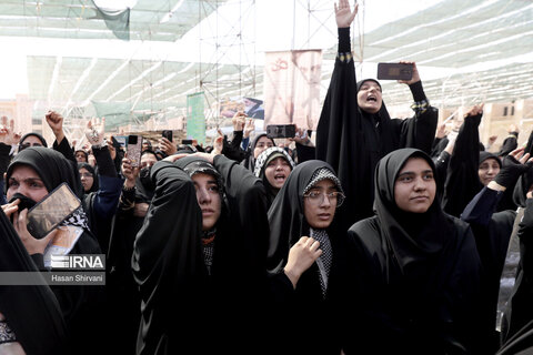 حضور رهبر انقلاب در سی و پنچ مراسم سالگرد رحلت امام خمینی (ره)
