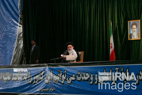 حضور رهبر انقلاب در سی و پنچ مراسم سالگرد رحلت امام خمینی (ره)