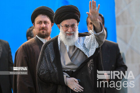 حضور رهبر انقلاب در سی و پنچ مراسم سالگرد رحلت امام خمینی (ره)