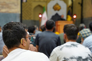  از دارالقرآن تا آسمان / گزارشی از حضور در مراسم دعای عرفه ناشنوایان در حرم مطهر رضوی
