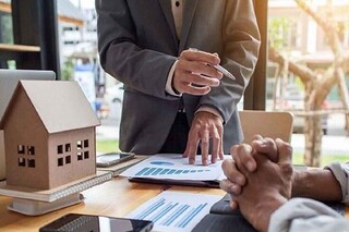 نقض قانون در سامانه رسمی ثبت معاملات ملکی/ قانون را دور می‌زنند