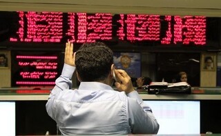 سنگینی صف‌های فروش، کمر شاخص کل بورس را شکست