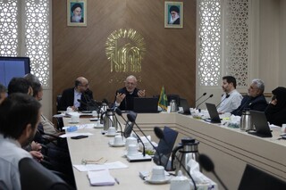 نشست تخصصی «شرح خطبه غدیریه» در کتابخانه حرم رضوی برگزار شد