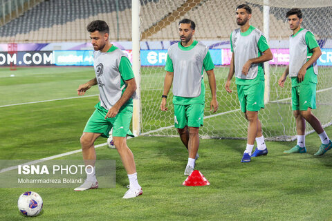 تمرین تیم ملی فوتبال ایران پیش از دیدار با کره شمالی
