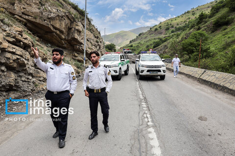 «جاده چالوس»؛ گذرگاه بهاری عشایر