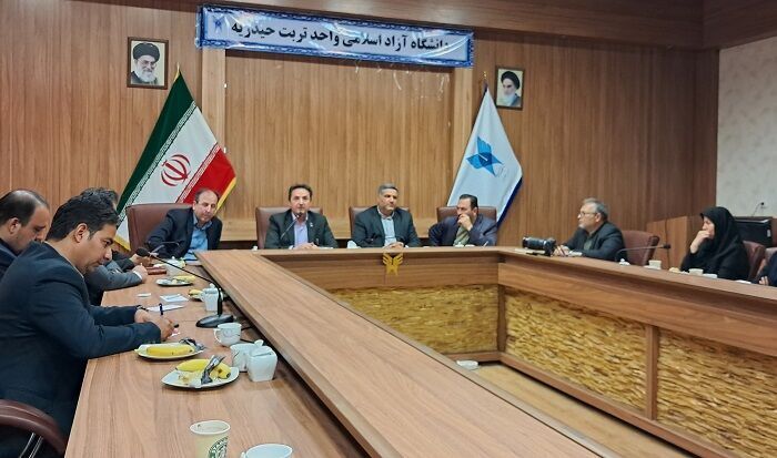 مدیر کل روابط عمومی استانداری خراسان رضوی: مدیران رسانه‌گریز ترک مسوولیت کنند