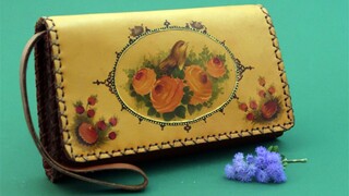 یک اثر حکاکی روی چرم طبیعی در سبد سوغات گلبهار قرار گرفت