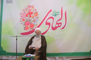 آیت الله فقیهی بیان کرد: زیارت جامعه کبیره و زیارت غدیریه، دو میراث گران‌بهای امام هادی علیه السلام هستند