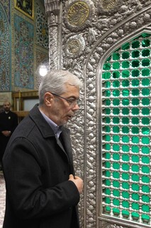 تصاویر حضور سردار شهید باقری و سردار شهید سلامی در مراسم غبار روبی حرم مطهر رضوی