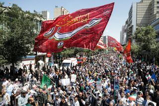 یک ایران پشت فرمانده