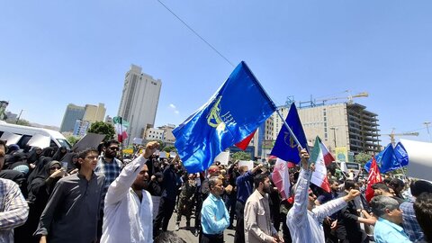 اجتماع مردم در محکومیت حملات رژیم صهیونیستی