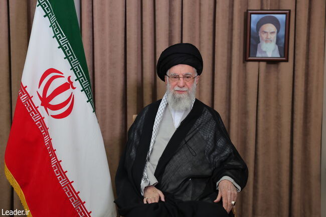 رهبر معظم انقلاب در پیام تلویزیونی خطاب به ملت ایران: نیروهای مسلح، رژیم رذل صهیونی را بیچاره خواهندکرد