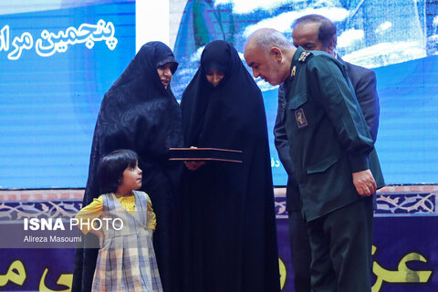 فرماندهان شهید در قاب تصویر