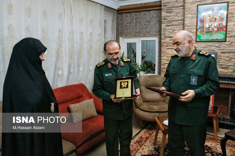 فرماندهان شهید در قاب تصویر