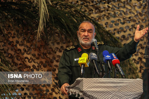 فرماندهان شهید در قاب تصویر