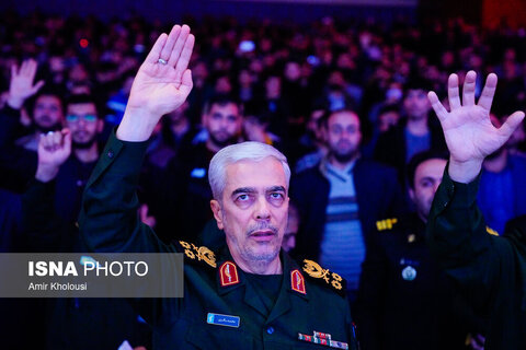 فرماندهان شهید در قاب تصویر