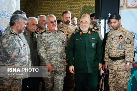 فرماندهان شهید در قاب تصویر