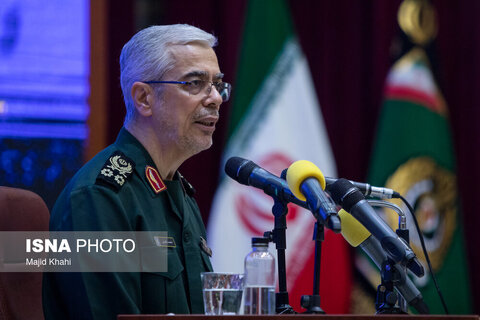 فرماندهان شهید در قاب تصویر