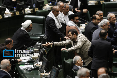 جلسه رای اعتماد وزیر امور اقتصادی و دارایی