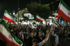 تجمع مشهدی‌ها برای تجدید بیعت با رهبر معظم انقلاب