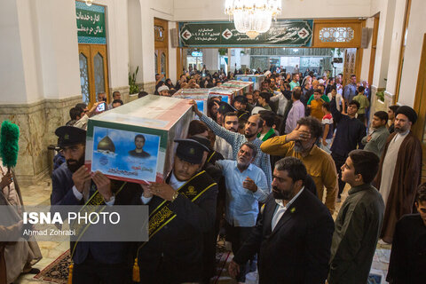 مراسم وداع با ۶ شهید حملات رژیم صهیونی در حرم حضرت فاطمه معصومه(س)