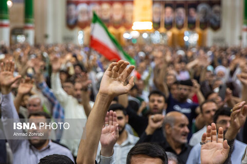 مراسم وداع با ۶ شهید حملات رژیم صهیونی در حرم حضرت فاطمه معصومه(س)