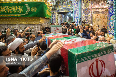 مراسم وداع با ۶ شهید حملات رژیم صهیونی در حرم حضرت فاطمه معصومه(س)