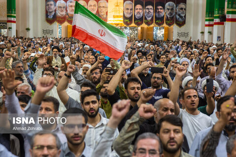 مراسم وداع با ۶ شهید حملات رژیم صهیونی در حرم حضرت فاطمه معصومه(س)