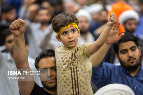 مراسم وداع با ۶ شهید حملات رژیم صهیونی در حرم حضرت فاطمه معصومه(س)