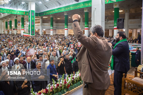 مراسم وداع با ۶ شهید حملات رژیم صهیونی در حرم حضرت فاطمه معصومه(س)