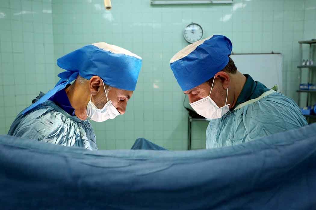 باز هم حضور بی‌منت برای کاستن از آلام ملت/صلابت در نظام سلامت