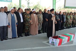 پیکر شهید مدافع وطن در ارومیه تشییع شد