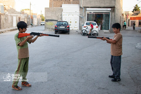 لحظاتی از بازی کودکان در شهرک شهید باهنر مشهد