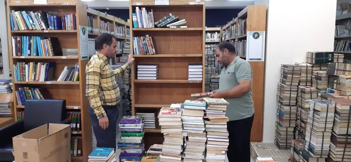 اهدای بیش از ۲۸ هزار نسخه کتاب توسط کتابخانه رضوی به ۲۵ مرکز فرهنگی کشور