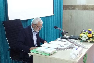 استاد حشمت‌پور؛ عارفی که در ایستاده‌هایش هم درس می‌داد