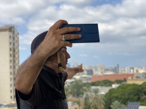 امروز گوشهای شنوا در دنیا حرف ما را میشنود / زمانه حساسی است و باید با تدبیر و اخلاص وظیفهمان را انجام دهیم