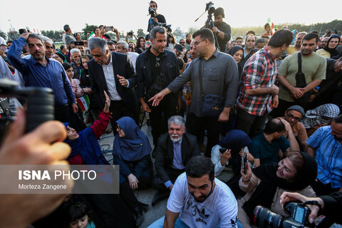 اجرای ارکستر سمفونیک تهران در میدان آزادی