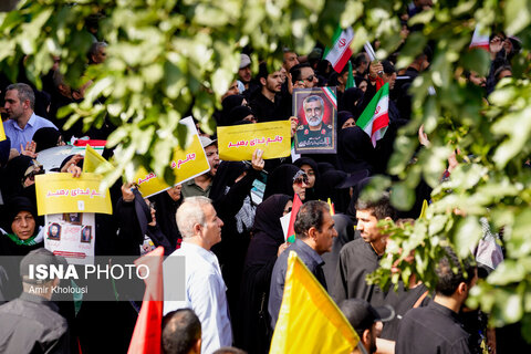 تشییع شهدای اقتدار در تهران