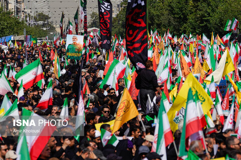 تشییع شهدای اقتدار در تهران