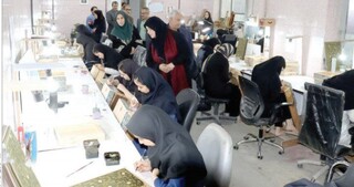 از ابداع میناکاری روی چوب تا صادرات به ملبورن و امارات