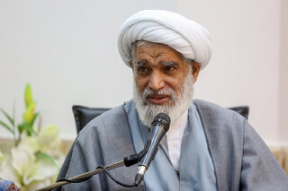 آیت الله کعبی بیان کرد: جبهه رسانه‌ای انقلاب صهیونیست‌ها را به انزوا بکشاند