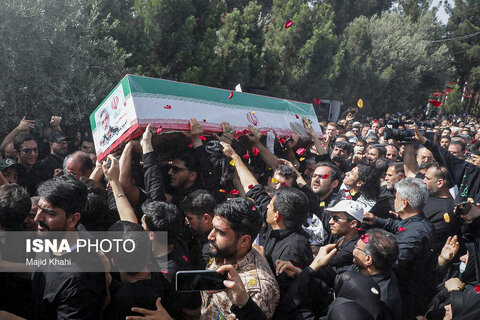مراسم خاکسپاری شهید سرلشکر امیرعلی حاجی‌زاده - تهران