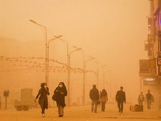 گرد و غبار بر آسمان ایران خیمه زد