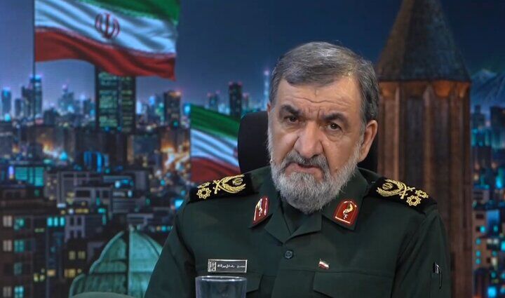 محسن رضایی: عملیات اخیر با هدایت مستقیم مقام معظم رهبری انجام شد/ تعلیق همکاری با آژانس، با رعایت نجابت سیاسی ایران صورت گرفت